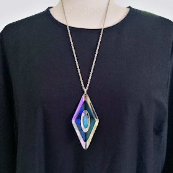 Oneida Vintage Necklace Pendant Stainless Steel Geometric - Picture 1 of 3